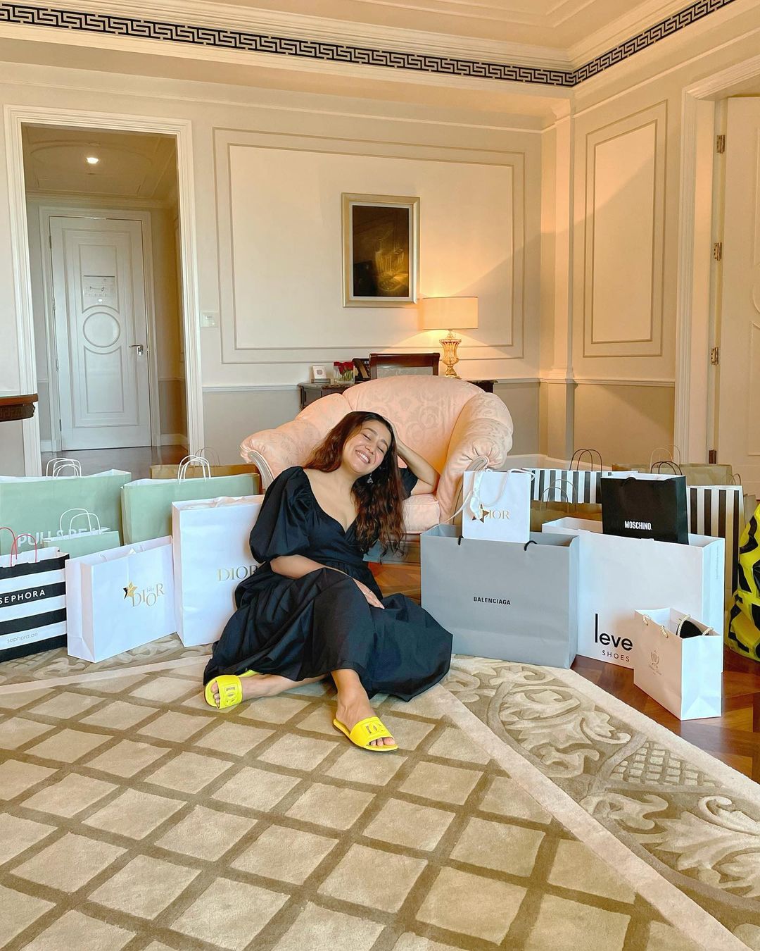 Neha kakkar Birthday Special - Take a Tour of Singing Sensation Neha Kakkar  Luxury Home in Mumbai - The National Bulletin