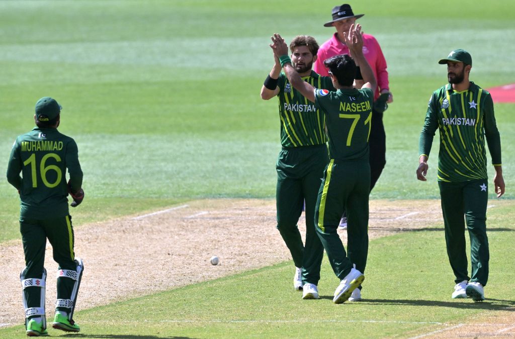 LIVE: Pakistan vs Bangladesh: Chasing 128 runs, Pakistan Still Has Its Chance