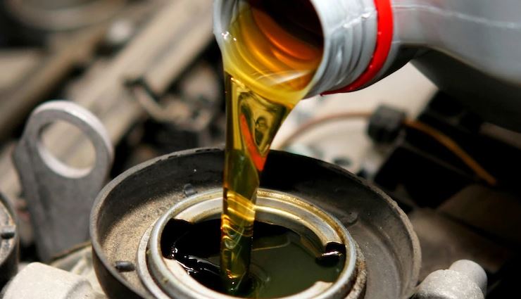 Crude oil prices touched the sky, broke the record of last ten years; Still fuel prices stable in India