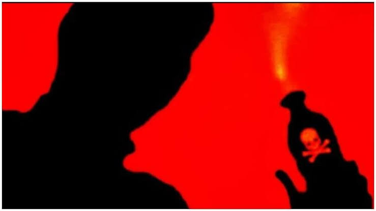 Karnataka: A lover threw acid on a girl who refused to have a relationship with her