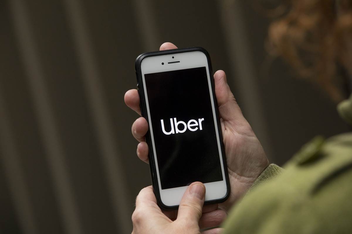 Uber app locked driver out after shaving head
