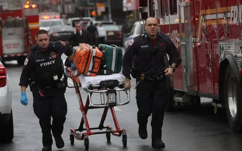 Shooting at New York subway station, many injured