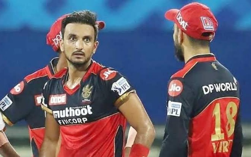 Harshal Patel left IPL and returned to home after listening her sister's demise