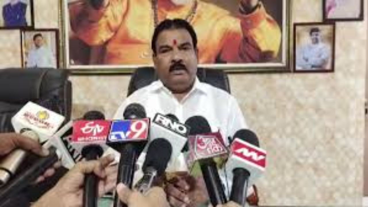 Sena MLA Sanjay Gaikwad Sparks Row: ‘South Indians Run Dance Bars’ Comment After Slapgate