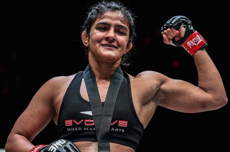 Phogat's cousin Ritika commits suicide after losing in the tournament