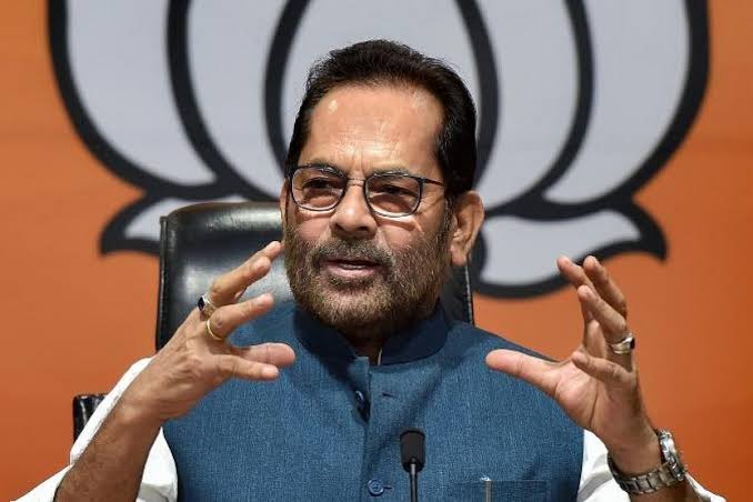 Union Minister Mukhtar Abbas Naqvi resigns from Modi cabinet, may be NDA's candidate for Vice President