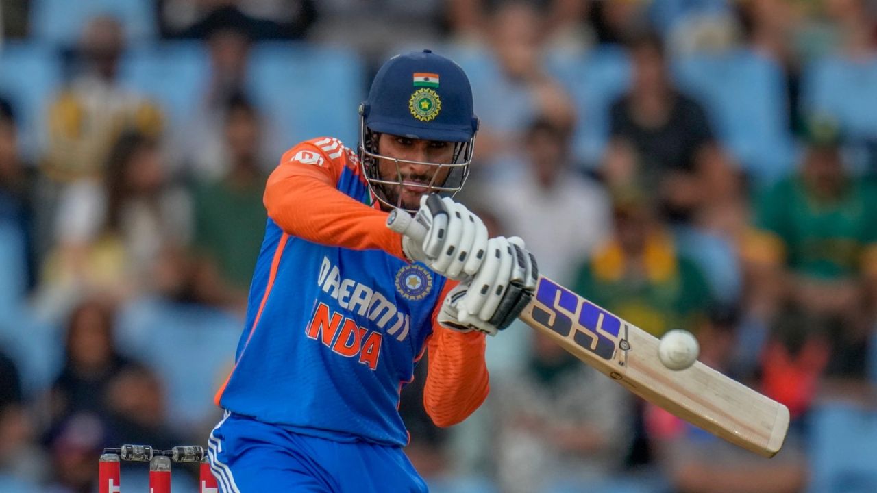 IND vs SA 3rd T20I Live Score: Suryakumar Yadav Leads India’s Fight to Level Series at Centurion