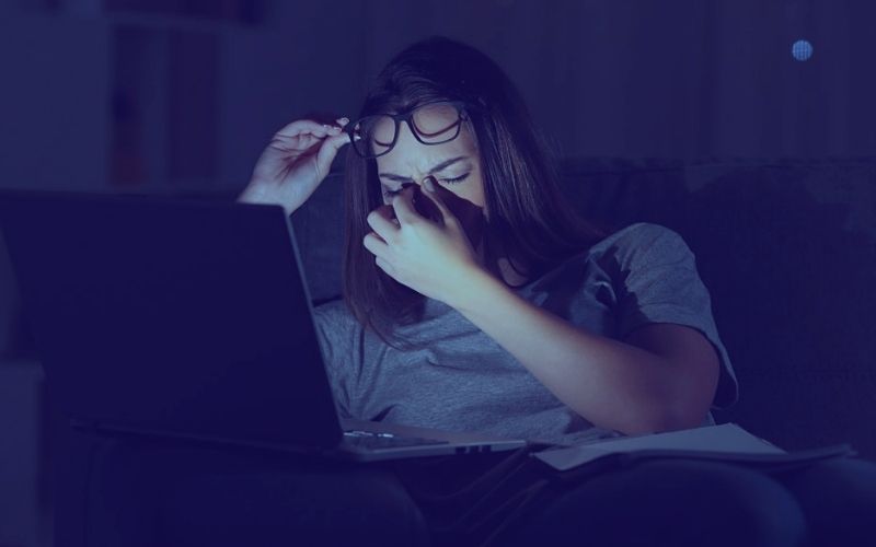 What to do to Limit Blue Light Exposure and Digital Eye Strain
