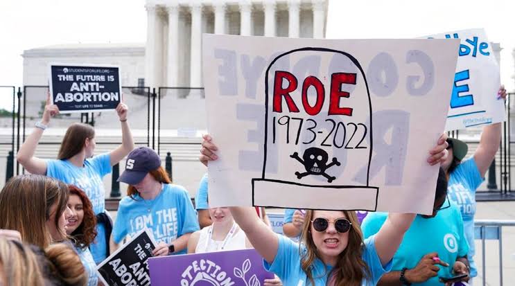 US Supreme Court abolishes constitutional right to abortion