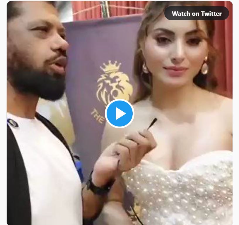 Watch Viral Video - Urvashi Rautela Say i am Sorry to Rishabh Pant with Folded Hands - See Here