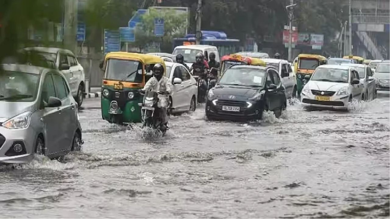 Heavy Rains Flood Delhi Streets IMD Issues Yellow Alert for NCR