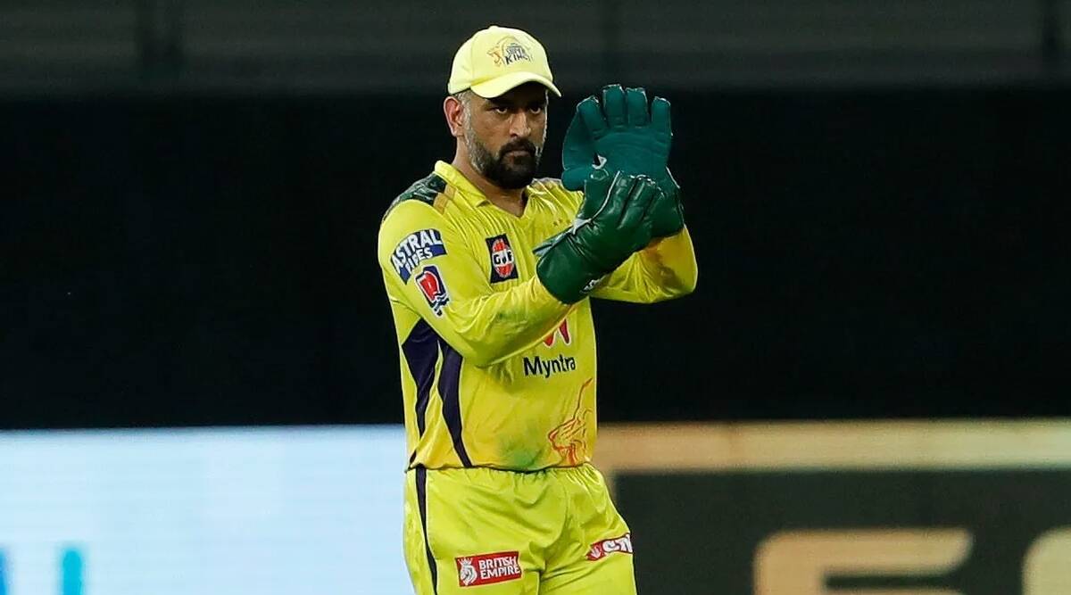 IPL 2023: Chennai may get a big blow, Dhoni's injury is serious, this pacer is also out of the team for the next two weeks