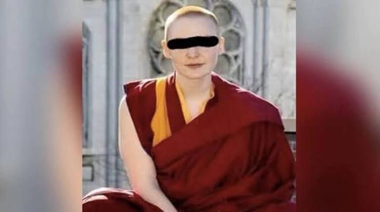 Chinese woman in Buddhist monk's costume arrested, shocking secret revealed in interrogation