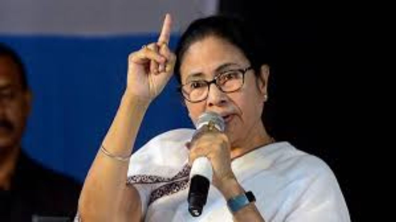 ‘You Are Against Muslims, But in Saudi…’: Mamata Banerjee Slams PM Modi Over Waqf Amendment Act