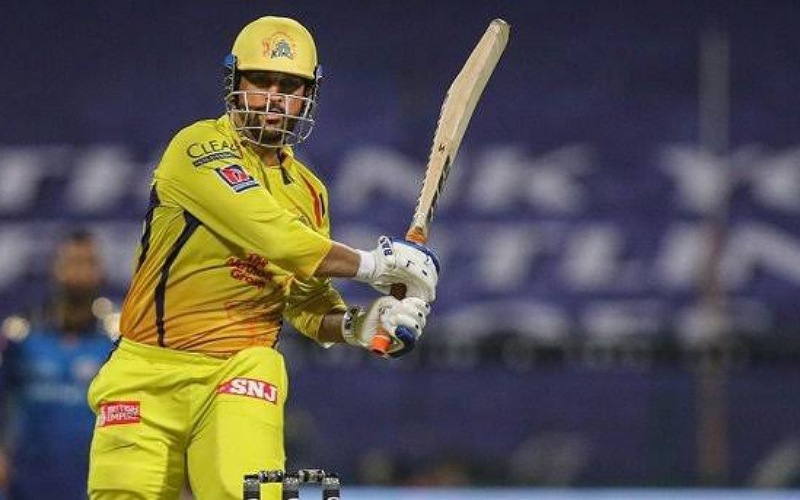 Indian Premier League 2022 : Dhoni handled CSK's faltering innings, scored 50 runs to reach 131 runs