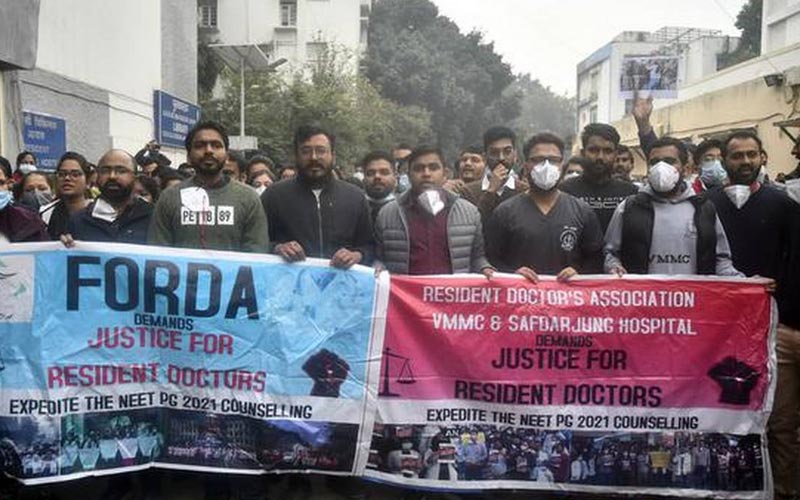Resident doctors call off strike after Health Ministry promises action