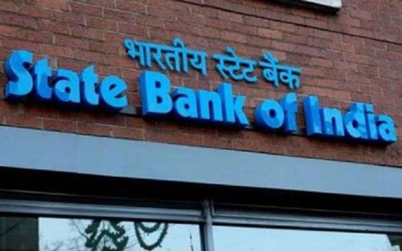 SBI withdraws “Sexist” Rule on not hiring Pregnant Women after backlash