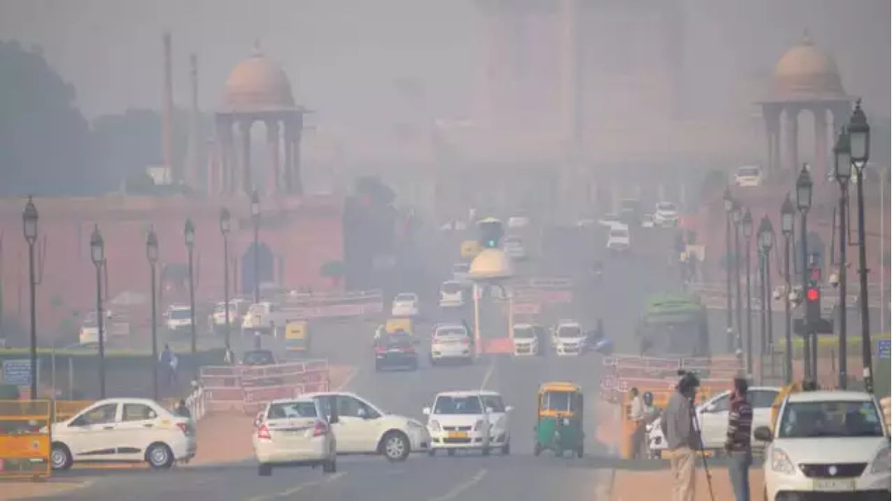 Delhi’s Air Quality Hits ‘Severe’ Zone for First Time This Season – Latest Update on Pollution Levels