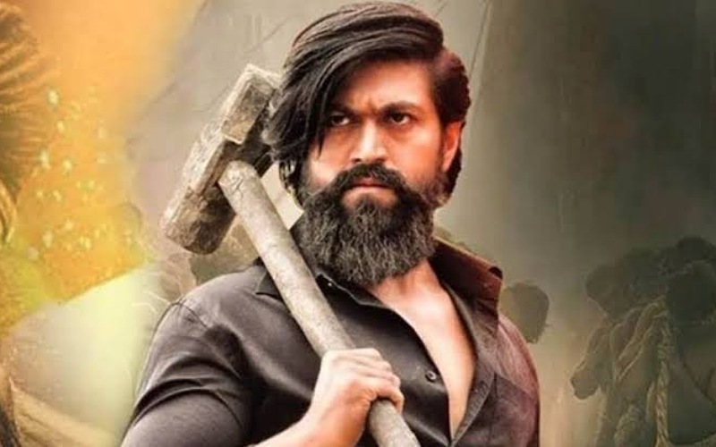 KGF Box Office Collection : Yash's 'KGF 2' crosses 300 crores 