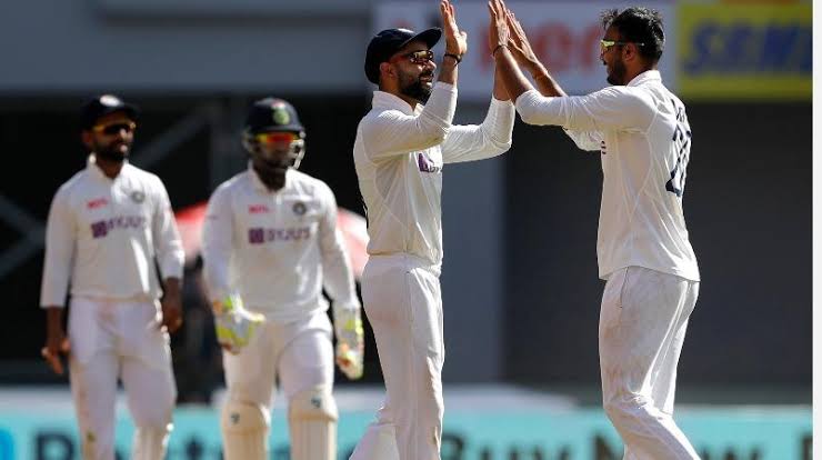 Ashwin Surpasses Wasim Akram: Ashwin breaks Akram's record, now preparing to beat Bhajji