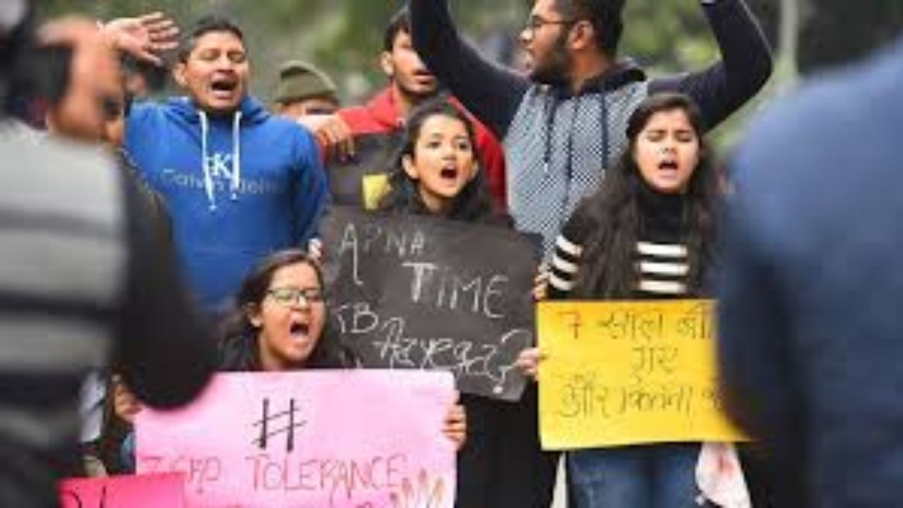Woman Raped in Delhi’s Mundka on Pretext of Job Offer, Accused on the Run