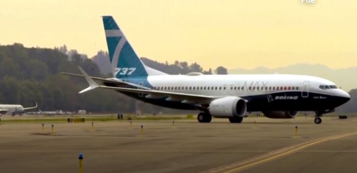 Cargo plane makes emergency landing in ocean; Crew safe