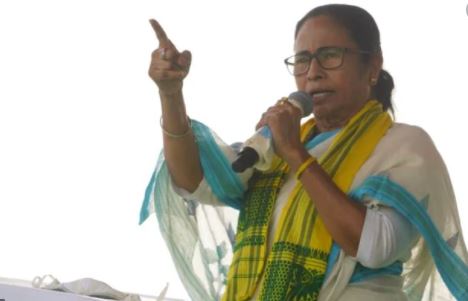 BJPs ship rocks in Tornado: After Sonali Guha, 3 More turncoat TMC Leaders request Didi for 'pardon'