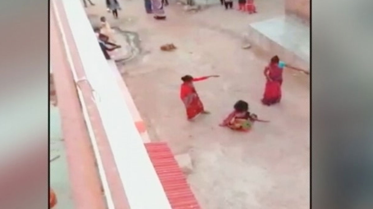 Woman thrashed on giving Birth to a daughter, Accused in-laws including her husband; crime recorded on camera