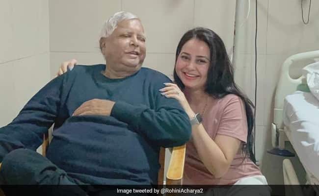 Lalu Yadav arrives in Singapore for kidney transplant, welcomed by daughter Rohini Acharya