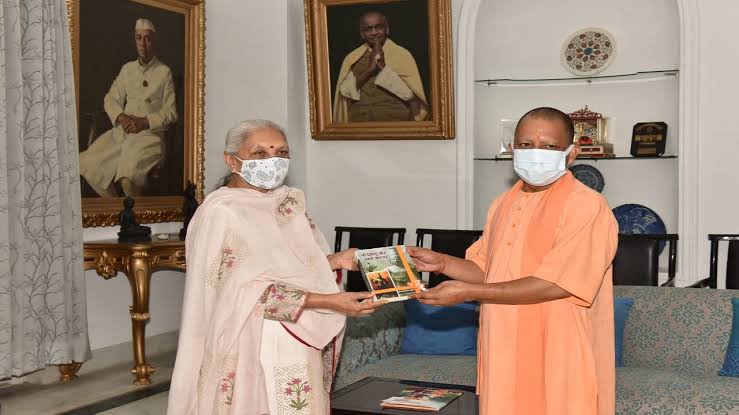Chief Minister Yogi Adityanath met Governor Anandiben Patel
