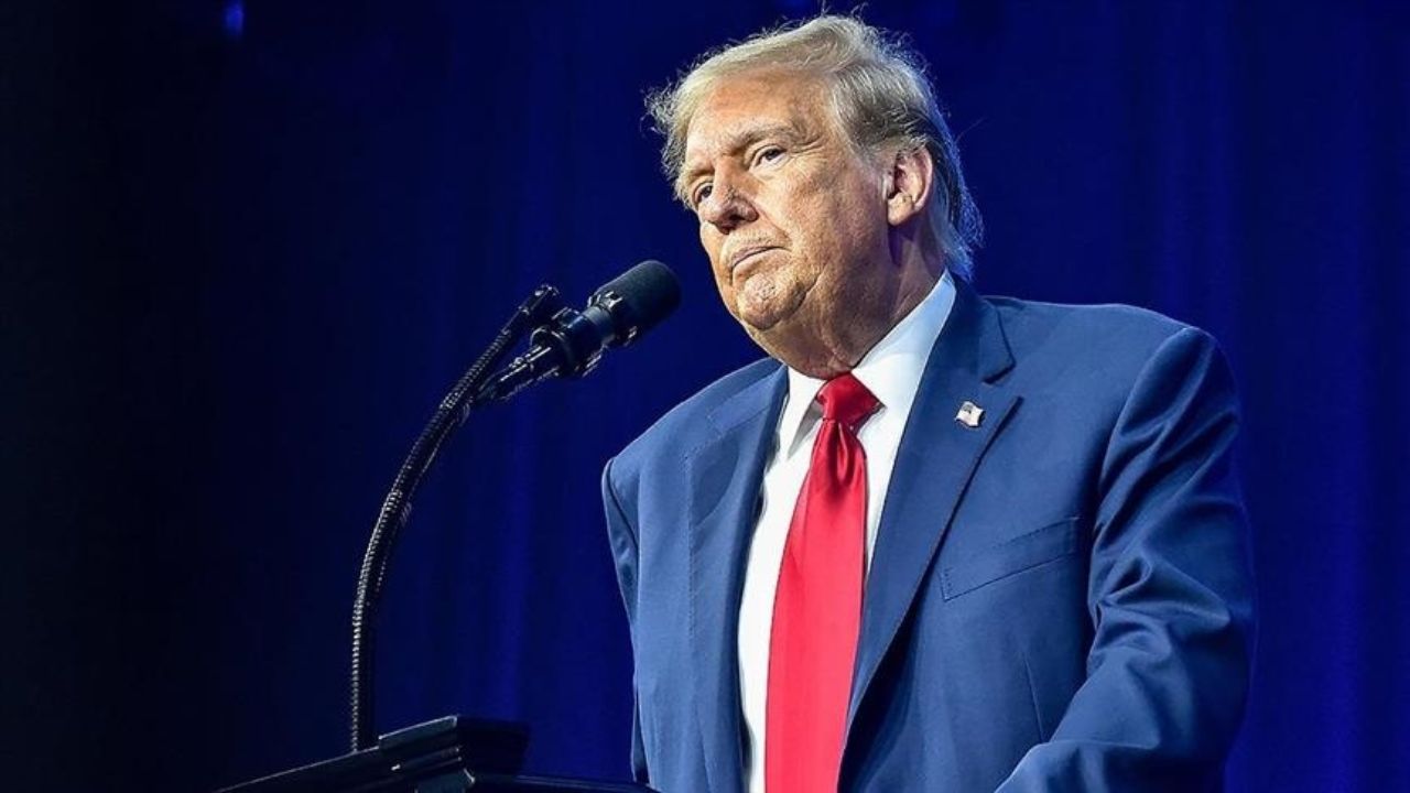 “Dollar Is King”: Donald Trump Threatens 10% Tariff on BRICS, Including India
