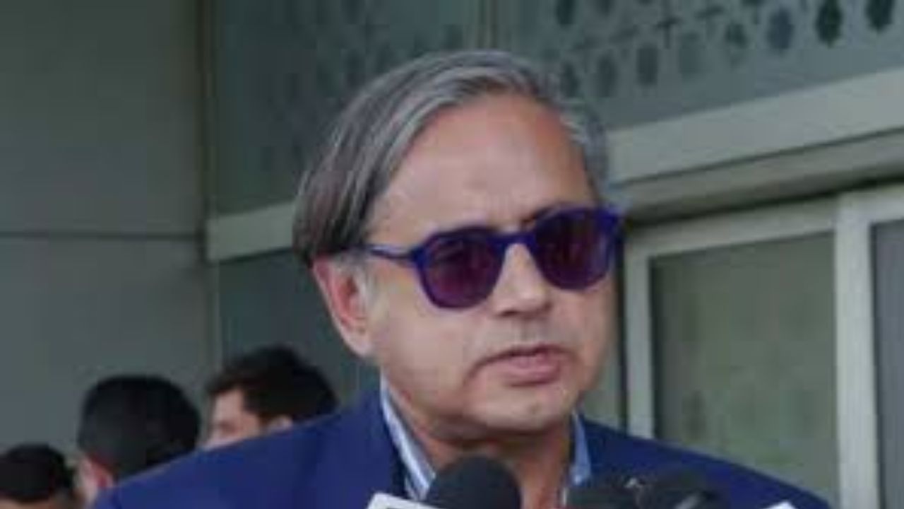 “Predators Wear Patriotism as Feathers”: Congress MP Manickam Tagore’s Veiled Dig After Tharoor’s Cryptic Post