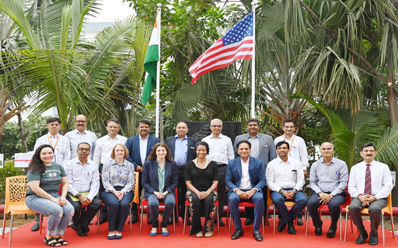Senior members of the U.S. Government Visit One of Amneal’s 12 Manufacturing Sites