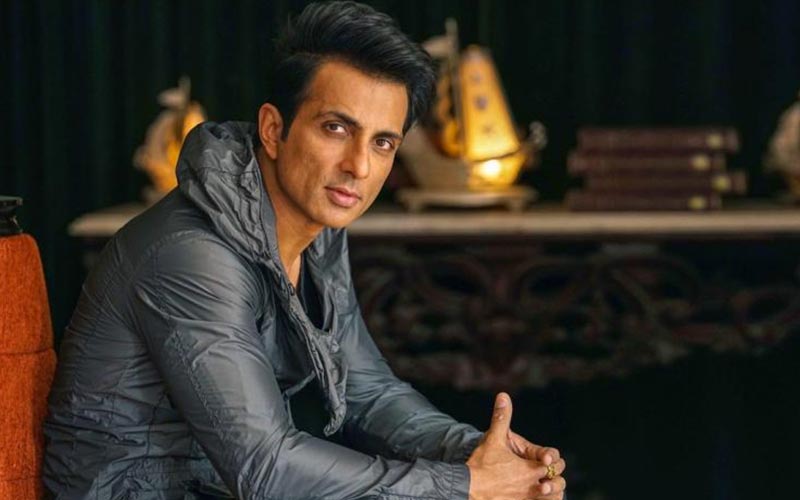 Sonu Sood Gives Witty Reply To A Man Who Asked For 1 Crore, See Tweet