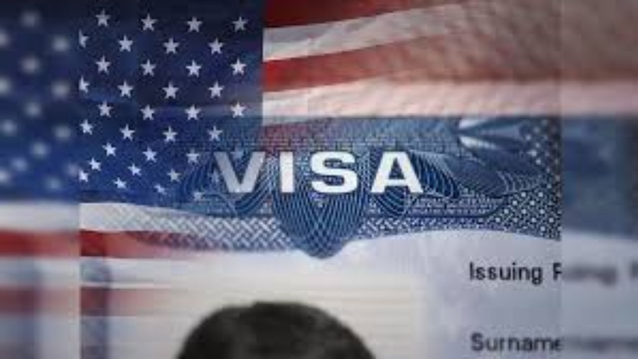 US Hikes Visa Fees: Student, Tourist, and H-1B Applicants to Pay $250 Security Deposit