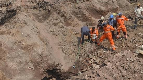 BCCL Mine Collapse : BCCL's closed mine collapses in Asansol