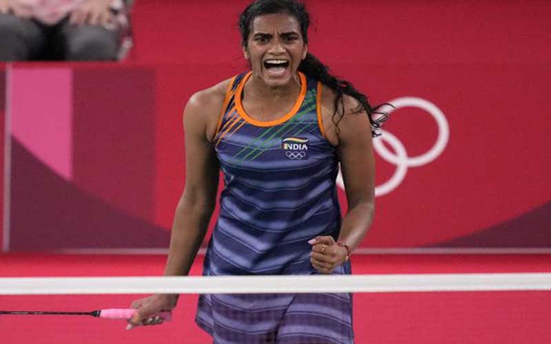 After The Loss In Semi Final, Sindhu Will Fight He Bing Jiao For Bronze Medal On Sunday
