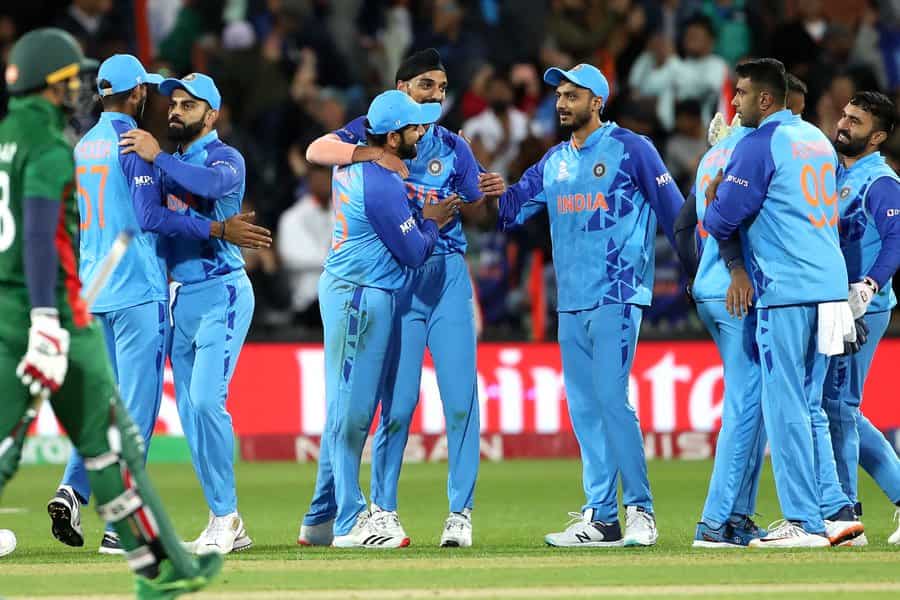India almost certain to reach the semi-finals, beats Bangladesh by 5 runs in a thrilling match