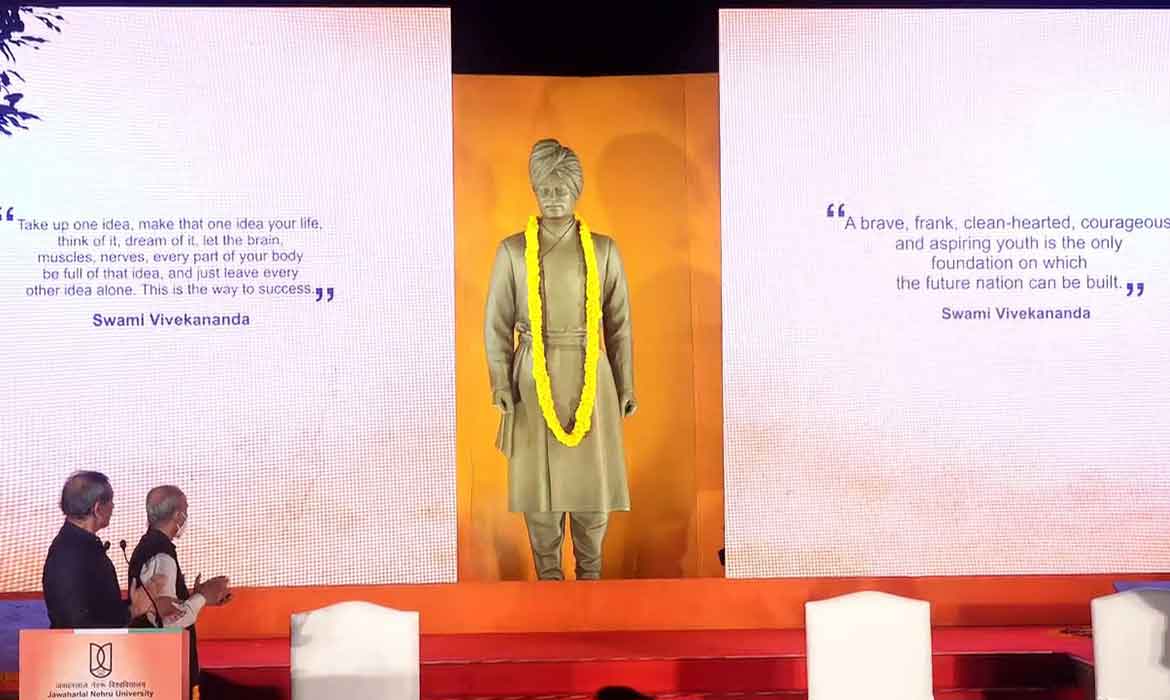 PM unveils statue of Swami Vivekananda at JNU Campus