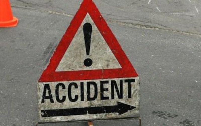 Omni Bus Collided with Truck and Government Bus In Tamil Nadu Leading To Dead Of 4, 20 Injured