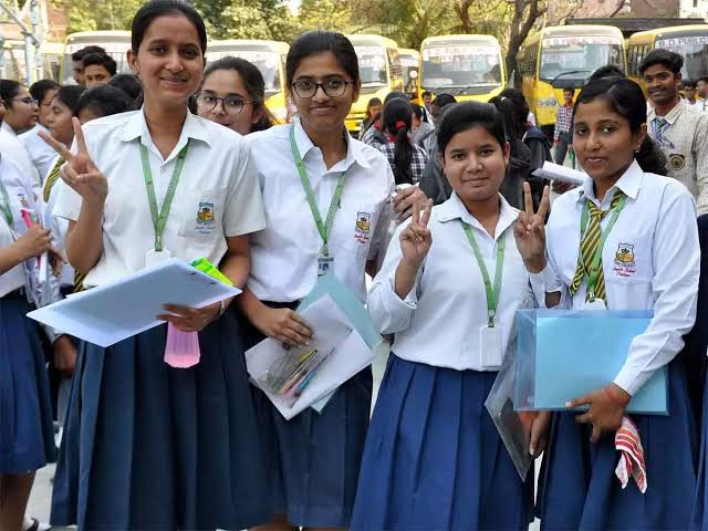 CBSE Results 2022: Lakhs of students worried about CBSE result, UGC issued this circular