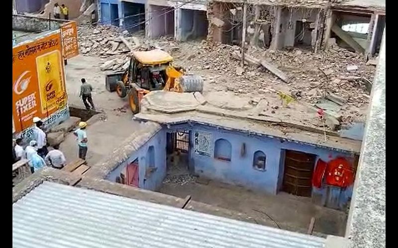 Alwar Temple Dispute: 300 Years Old Temple Demolished, today Sadhus-Saints, and BJP leaders took out an outcry rally
