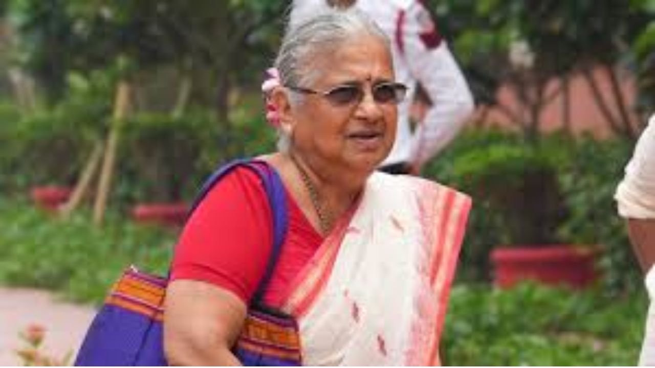 Sudha Murthy Supports Three-Language Policy Amid NEP Row: ‘Know 7-8 Languages’