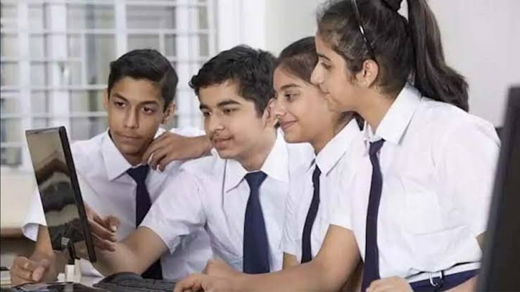 CBSE Board 12th Date Sheet 2023: CBSE will soon release the time-table for 12th board exams