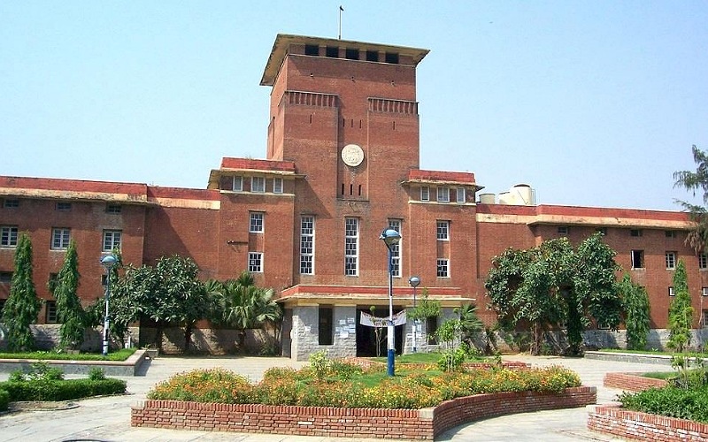 Pakistan's Supreme Court postponed the hearing again related to political developments