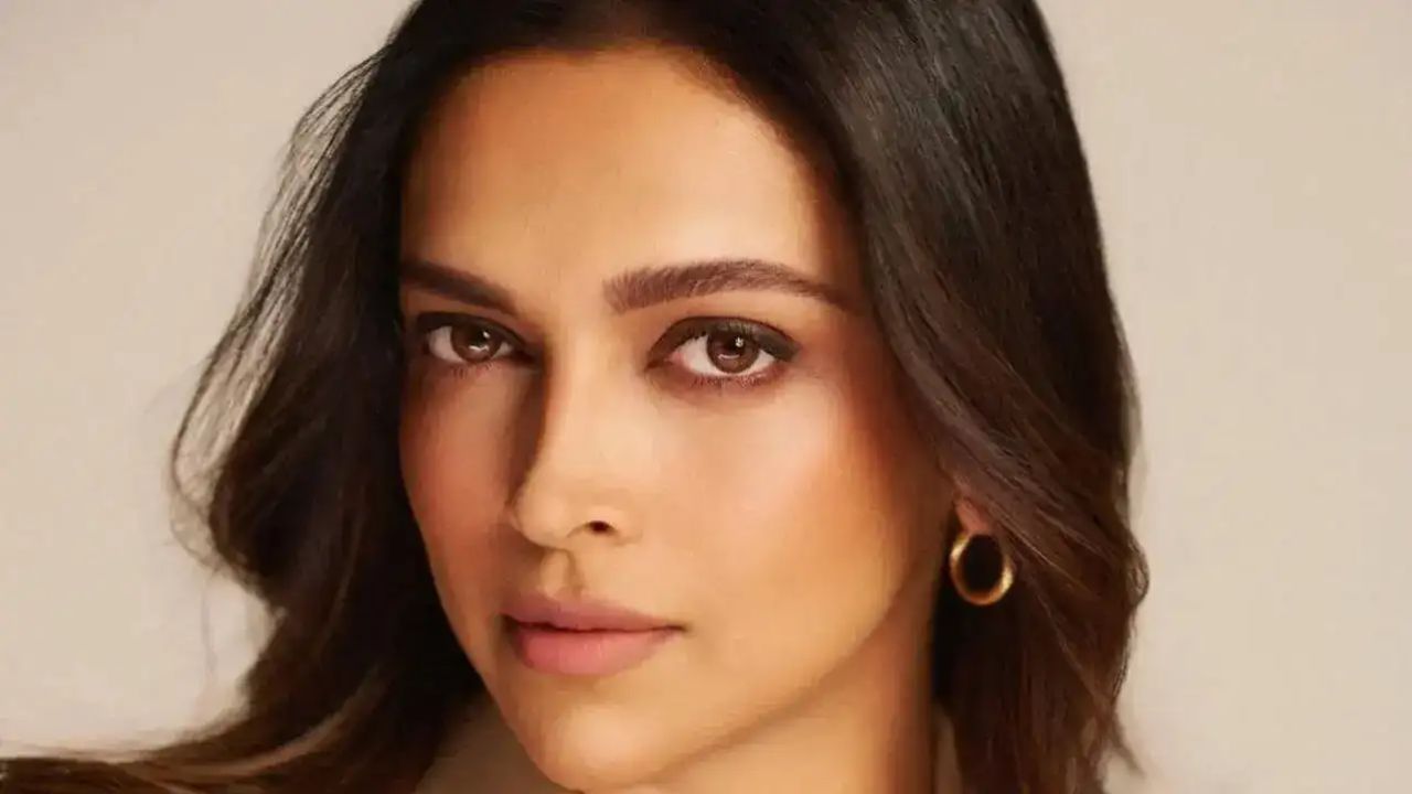 Not Deepika or Priyanka: This Indian Teen Was First on Hollywood Walk of Fame