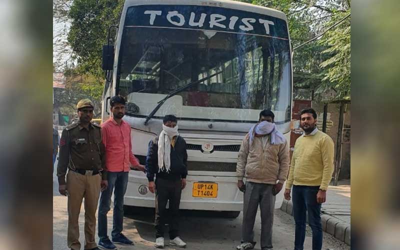 North East Delhi Police busted an Inter State Nexus of Illicit Liquor Trade