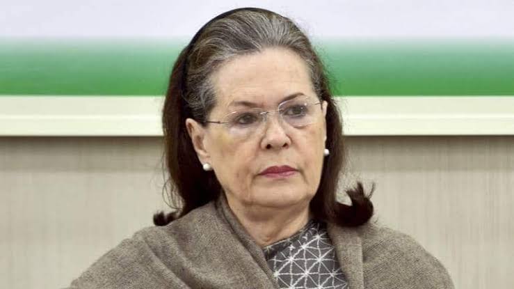 Congress President Sonia Gandhi became Corona positive
