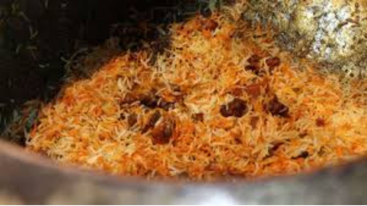 ‘Beef Biryani’ in AMU Menu Sparks Controversy; Administration Calls It a ‘Typing Error’