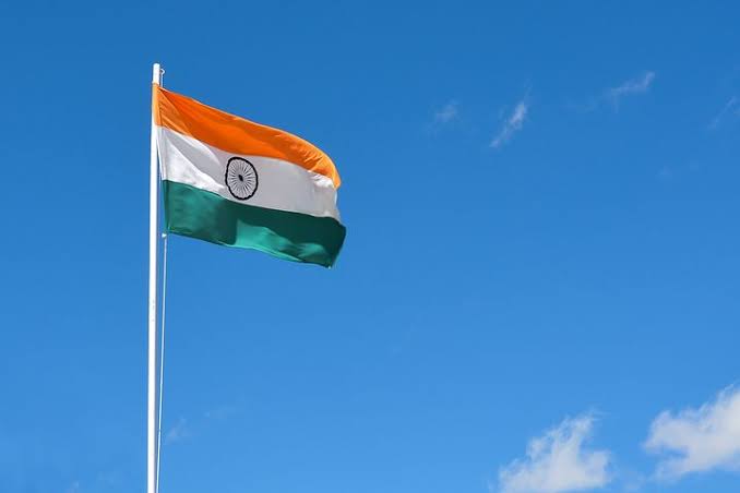 The central government made a big change in the flag code, now the tricolor can be hoisted day and night